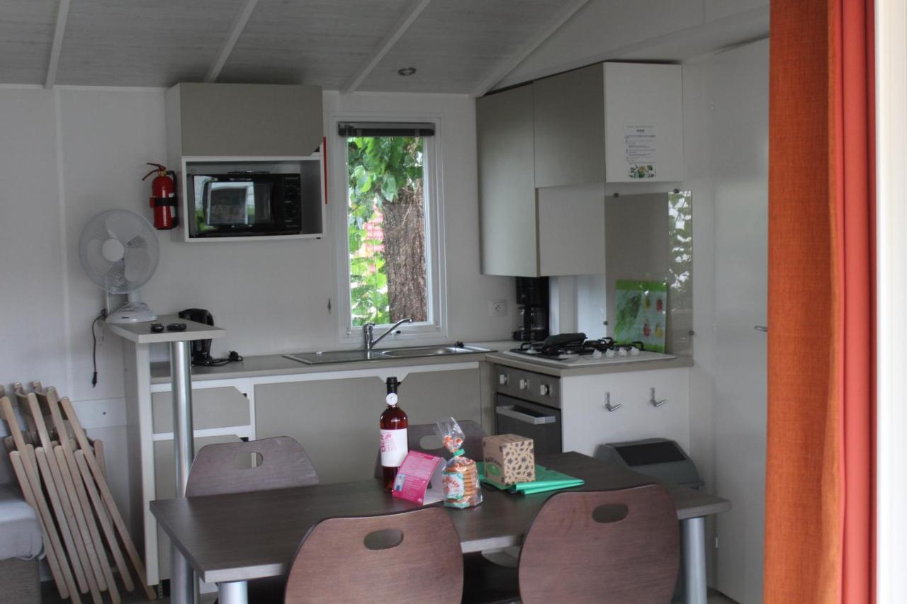 Les Mobiles Homes De La Palmyre Les Mathes Buitenkant foto