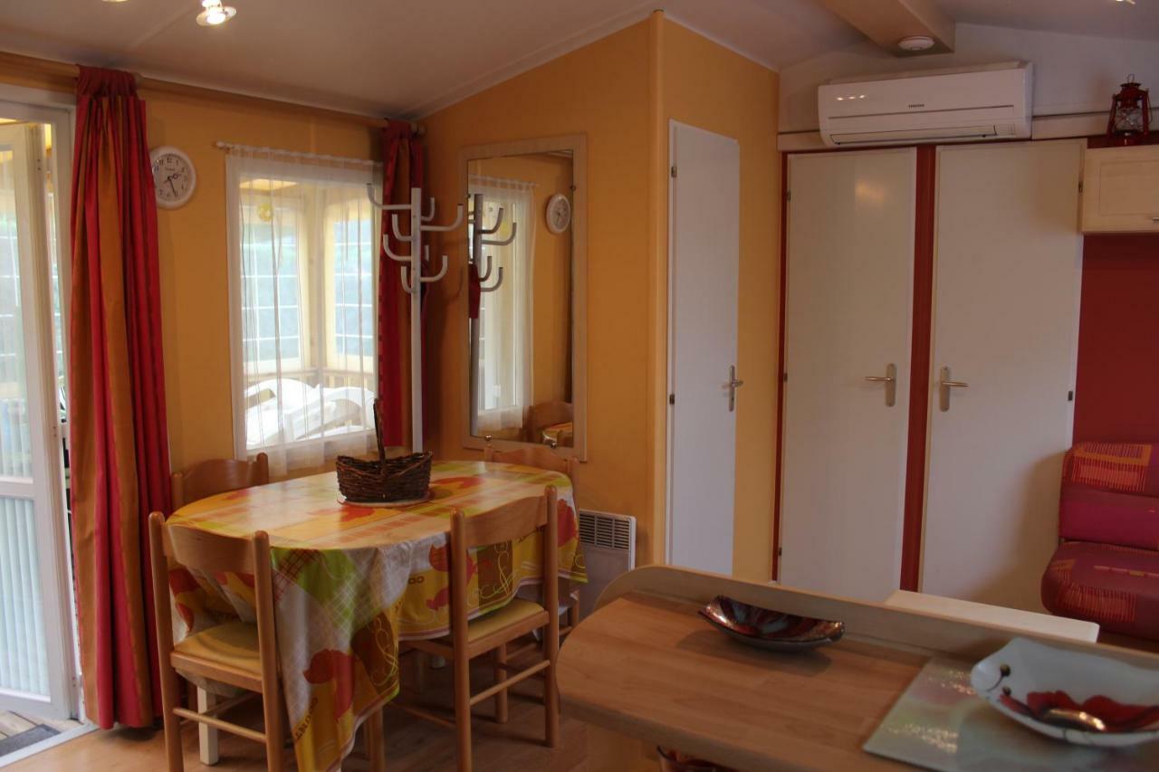 Les Mobiles Homes De La Palmyre Les Mathes Buitenkant foto